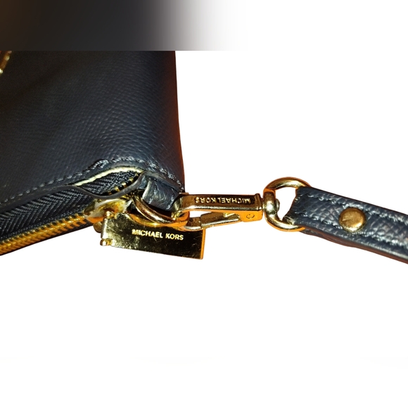 MICHAEL Michael Kors Jet Set Travel Continental Wallet - Picture 5 of 11